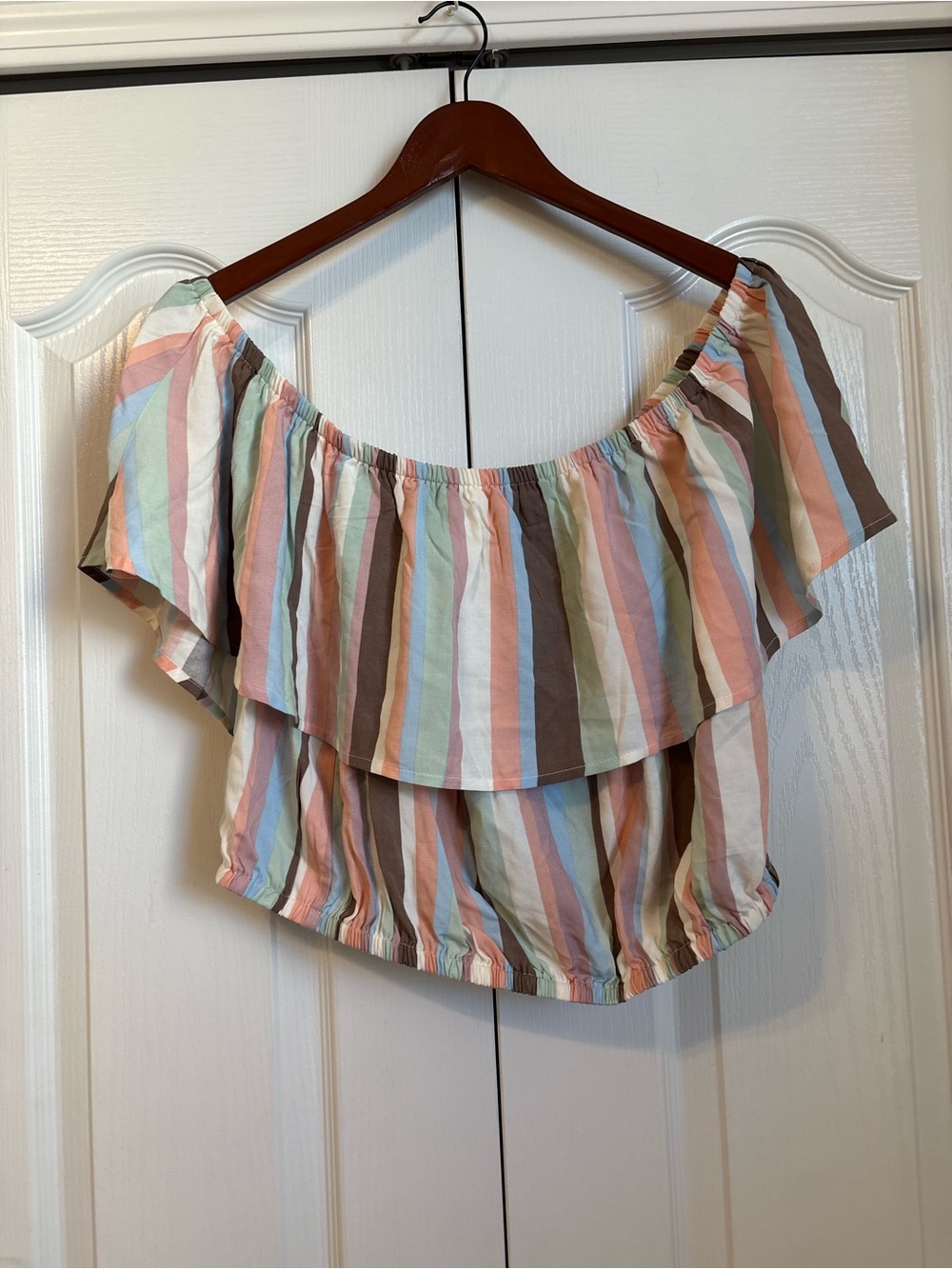Torrid Striped Off-Shoulder Ruffle Crop Top - Multi Pastel size 1